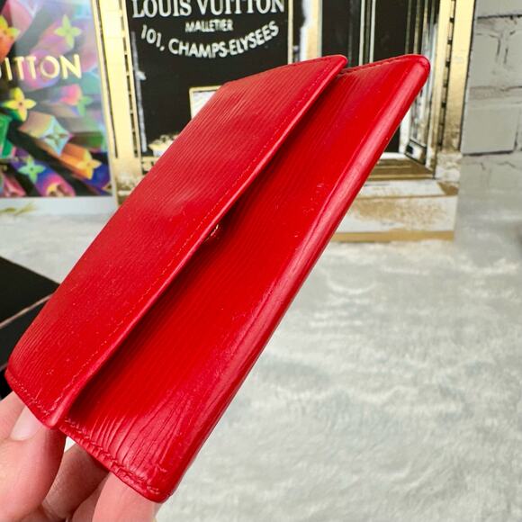 Louis Vuitton red Epi leather 6 key holder wallet keychain vintage custo… - Picture 4 of 16
